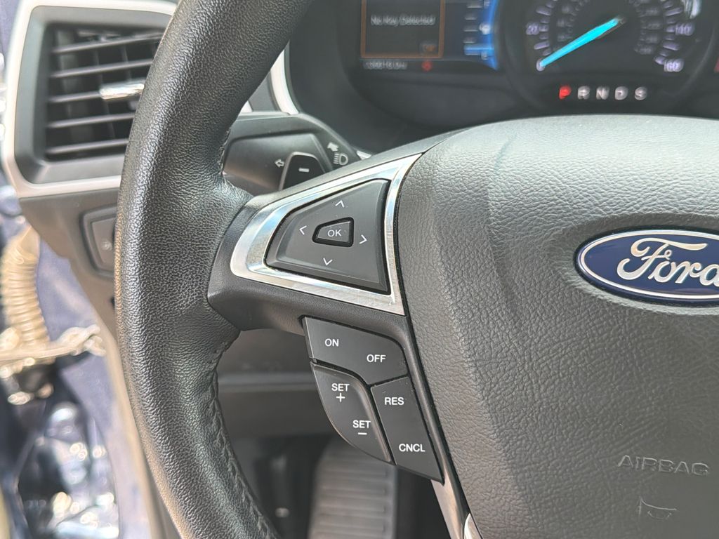 Thumbnail: 2018 Ford Edge - 27