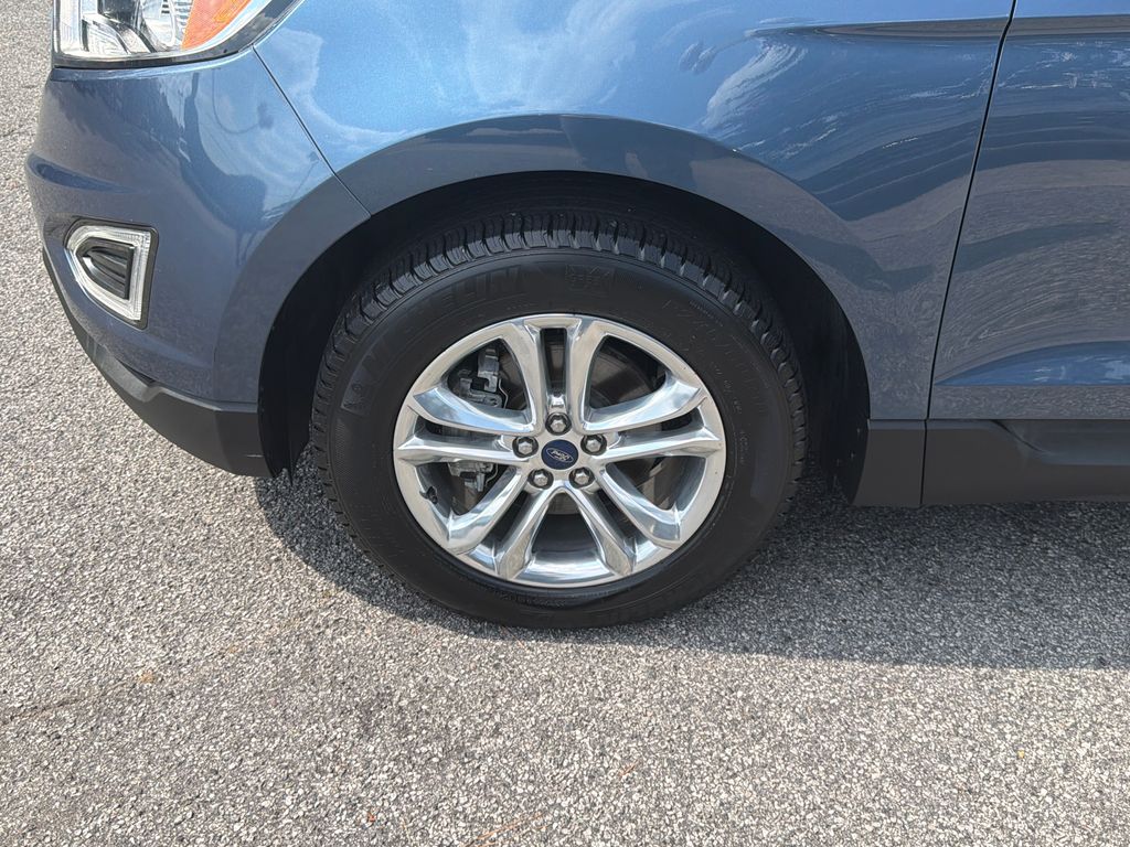 Thumbnail: 2018 Ford Edge - 7