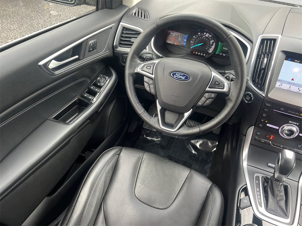 2018 Ford Edge Titanium 7