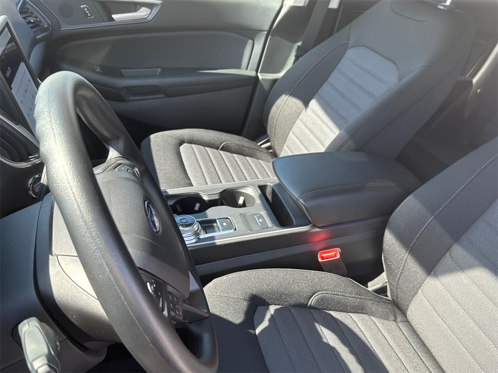 Thumbnail: 2024 Ford Edge - 15