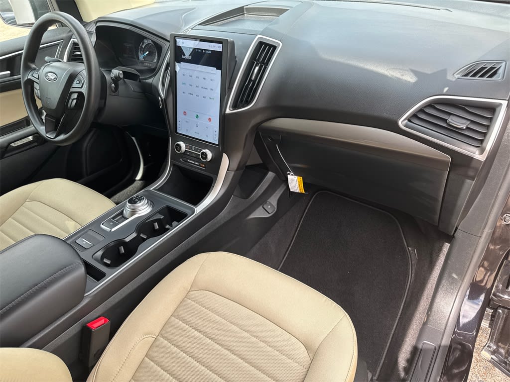 Thumbnail: 2024 Ford Edge - 3