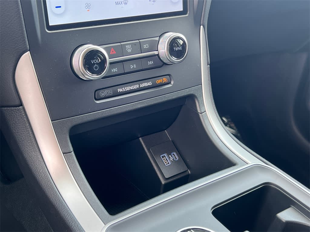 Thumbnail: 2024 Ford Edge - 15