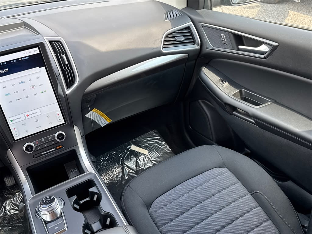 Thumbnail: 2024 Ford Edge - 13