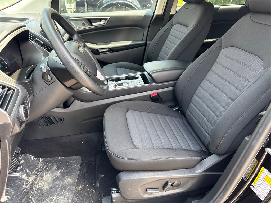 Thumbnail: 2024 Ford Edge - 9
