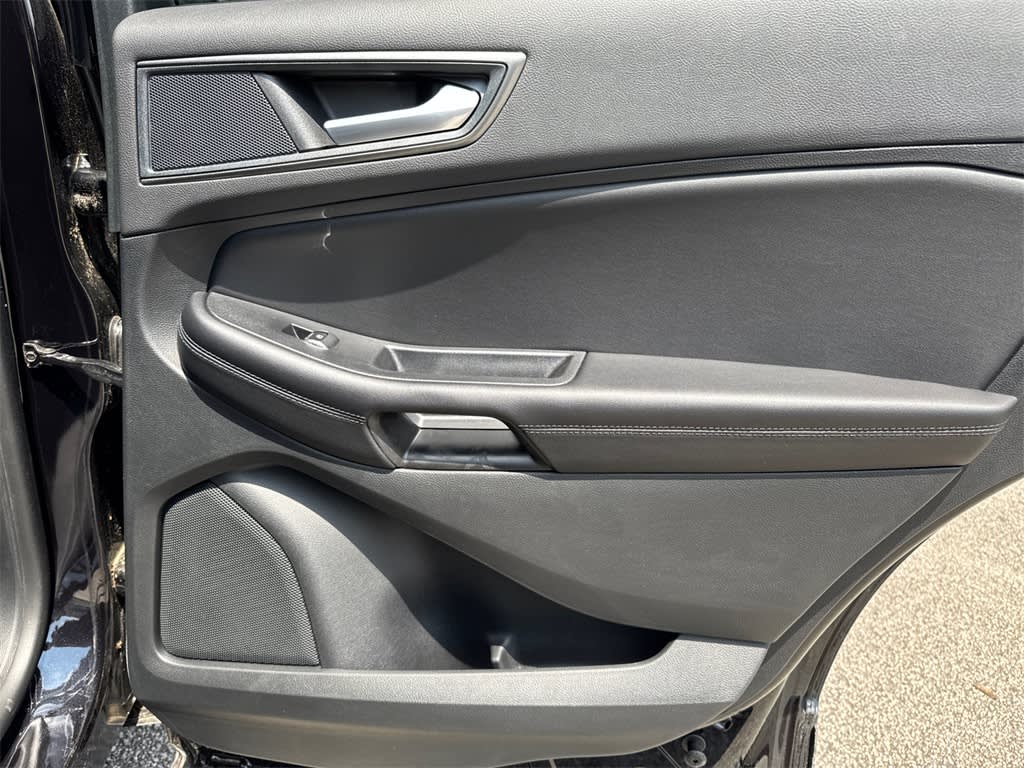 Thumbnail: 2024 Ford Edge - 23