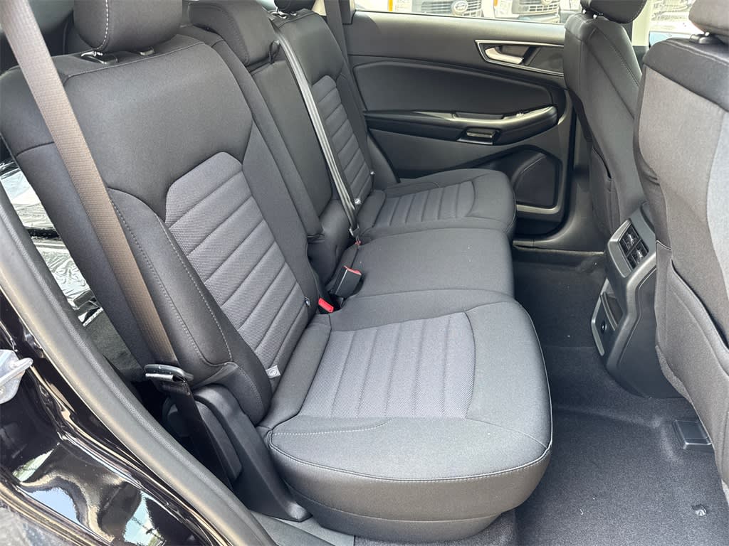 Thumbnail: 2024 Ford Edge - 11