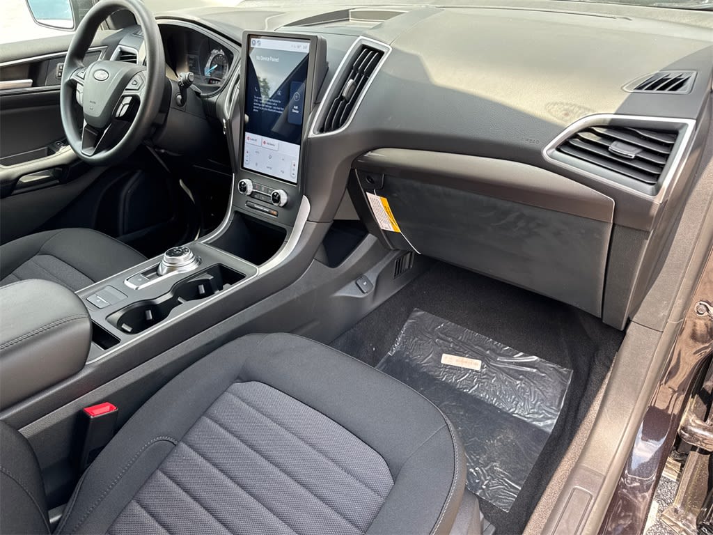 Thumbnail: 2024 Ford Edge - 2