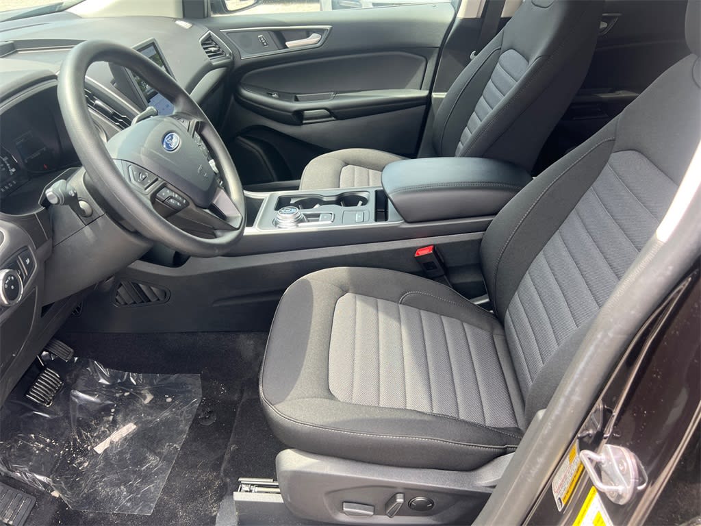 Thumbnail: 2024 Ford Edge - 9