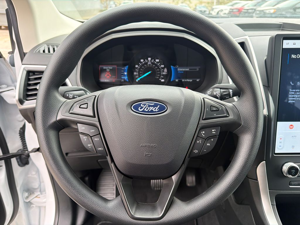 Thumbnail: 2024 Ford Edge - 13