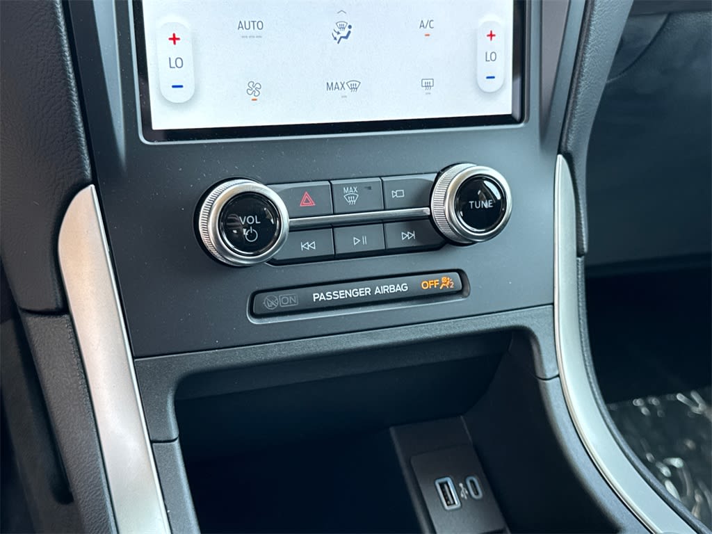 Thumbnail: 2024 Ford Edge - 30