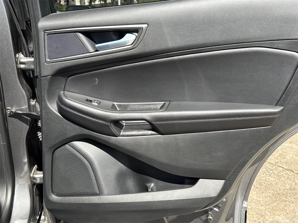 Thumbnail: 2024 Ford Edge - 23