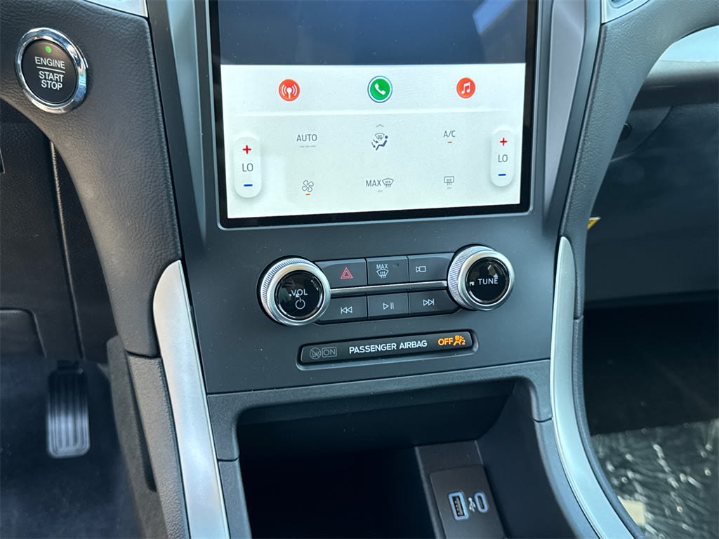 Thumbnail: 2024 Ford Edge - 30