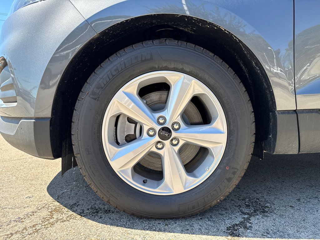 Thumbnail: 2024 Ford Edge - 7