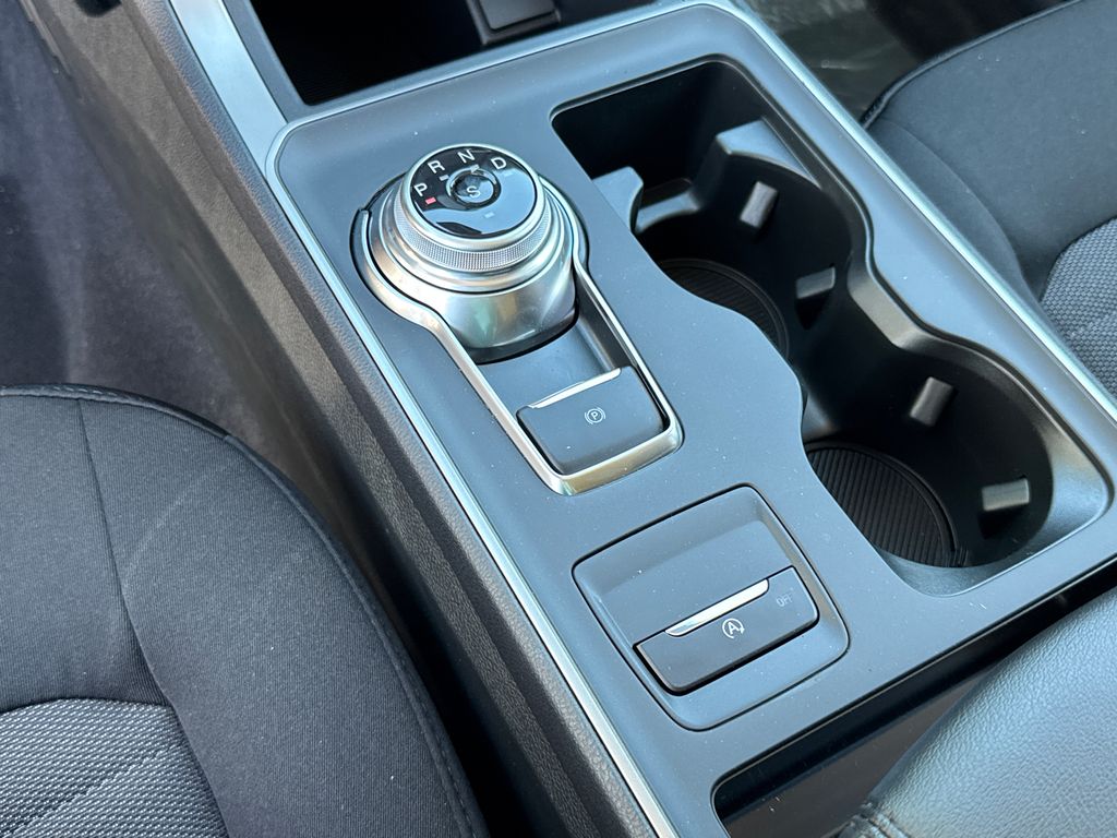 Thumbnail: 2024 Ford Edge - 15