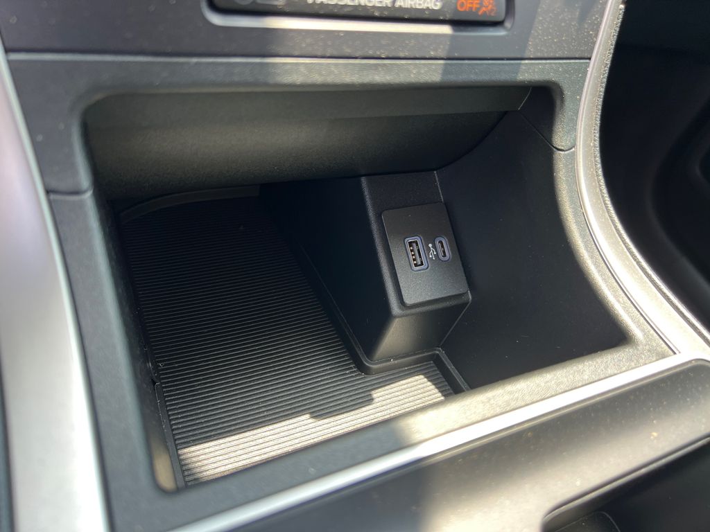 Thumbnail: 2024 Ford Edge - 28