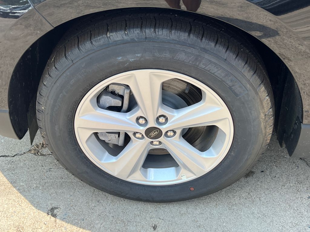 Thumbnail: 2024 Ford Edge - 7