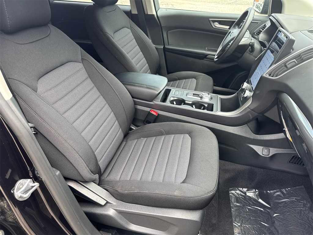 Thumbnail: 2024 Ford Edge - 10