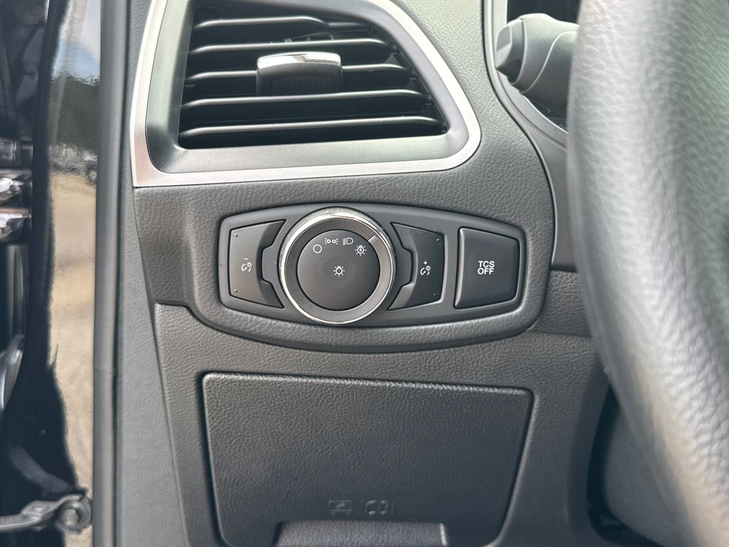 Thumbnail: 2024 Ford Edge - 30