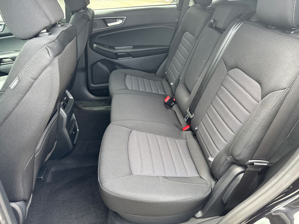 Thumbnail: 2024 Ford Edge - 23