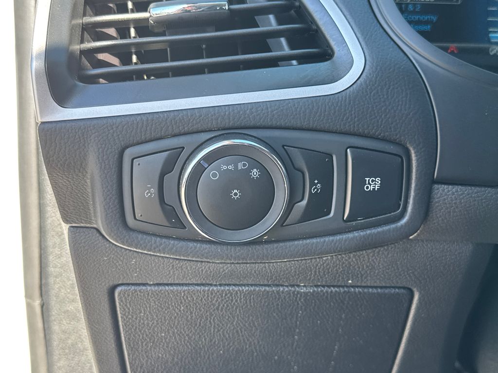 Thumbnail: 2024 Ford Edge - 30