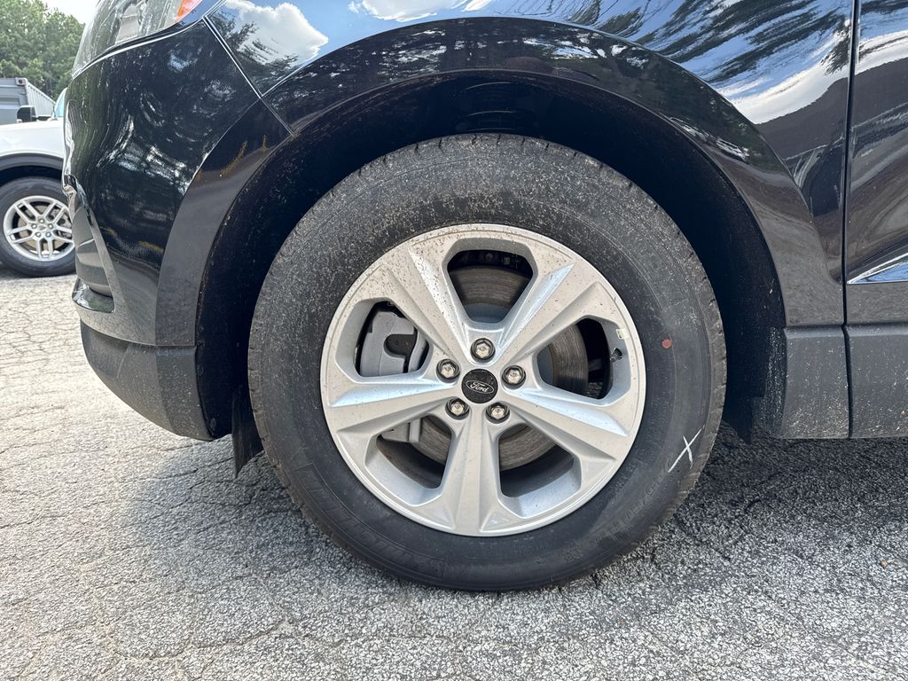 Thumbnail: 2024 Ford Edge - 7