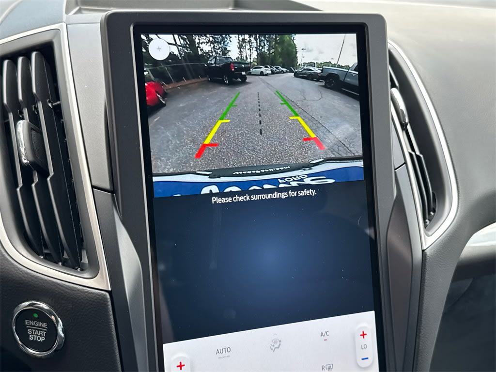 Thumbnail: 2024 Ford Edge - 30