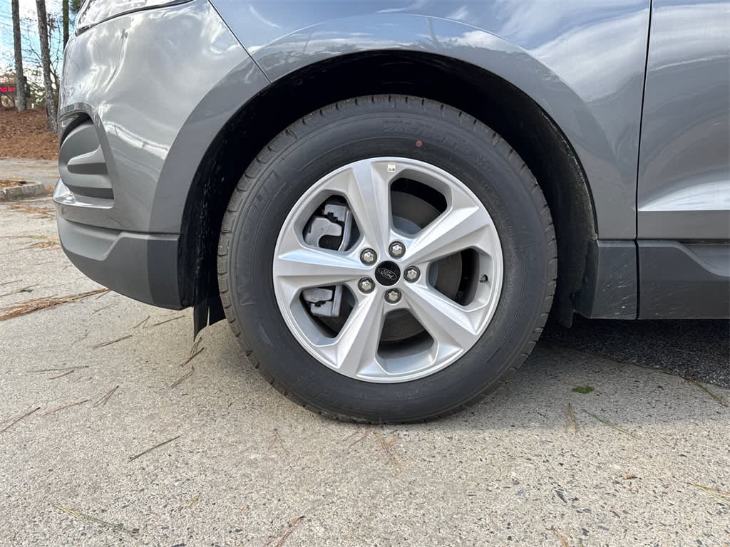 Thumbnail: 2024 Ford Edge - 7