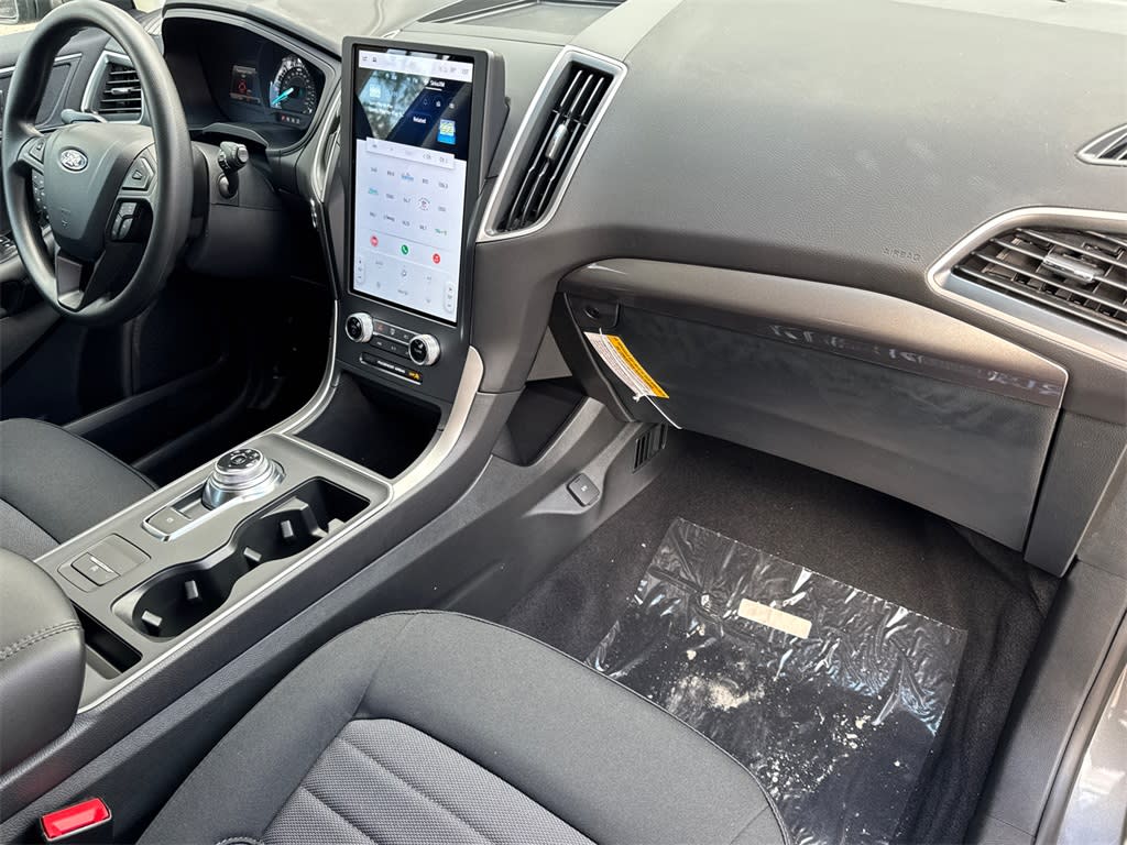 Thumbnail: 2024 Ford Edge - 2