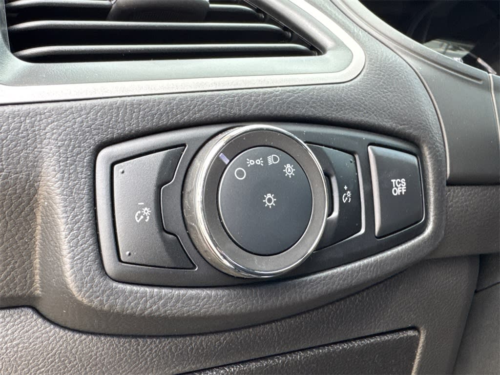 Thumbnail: 2024 Ford Edge - 30