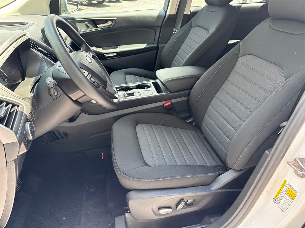 Thumbnail: 2024 Ford Edge - 9