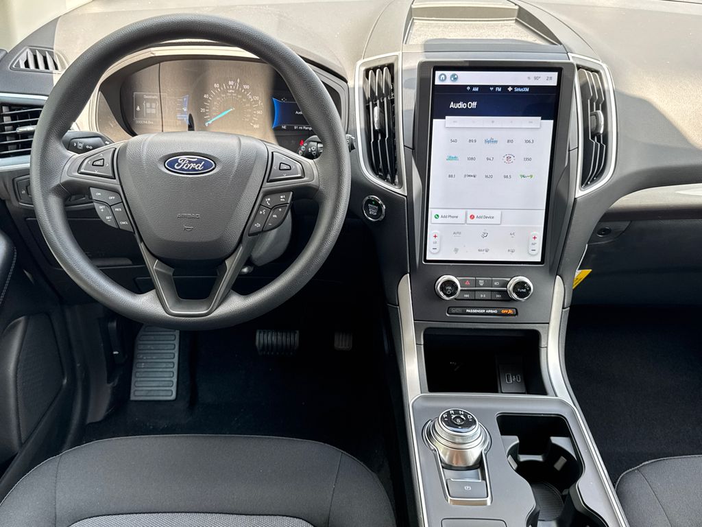 Thumbnail: 2024 Ford Edge - 8