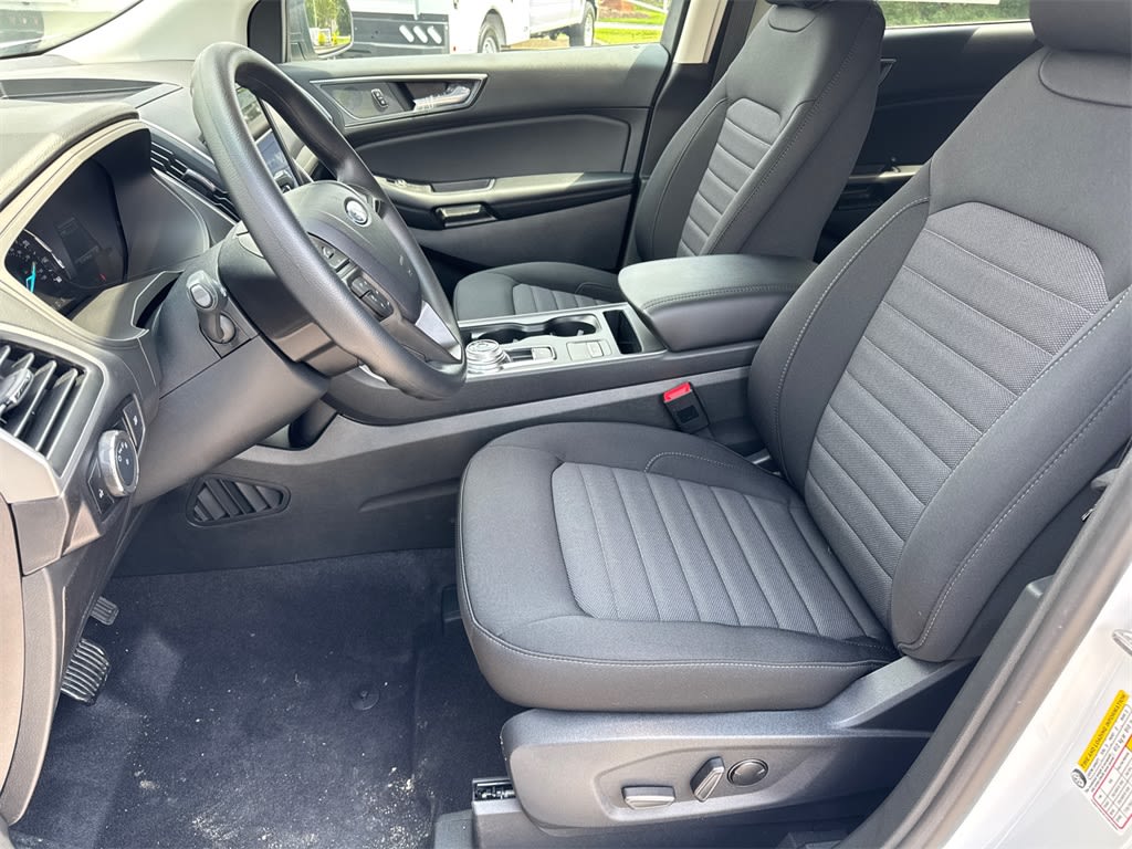 Thumbnail: 2024 Ford Edge - 9