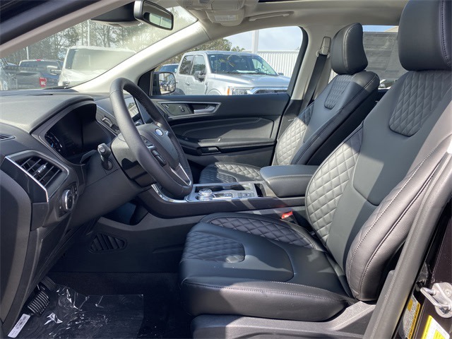 2024 Ford Edge Titanium 10