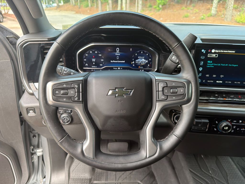 Thumbnail: 2025 Chevrolet Silverado 1500 - 24