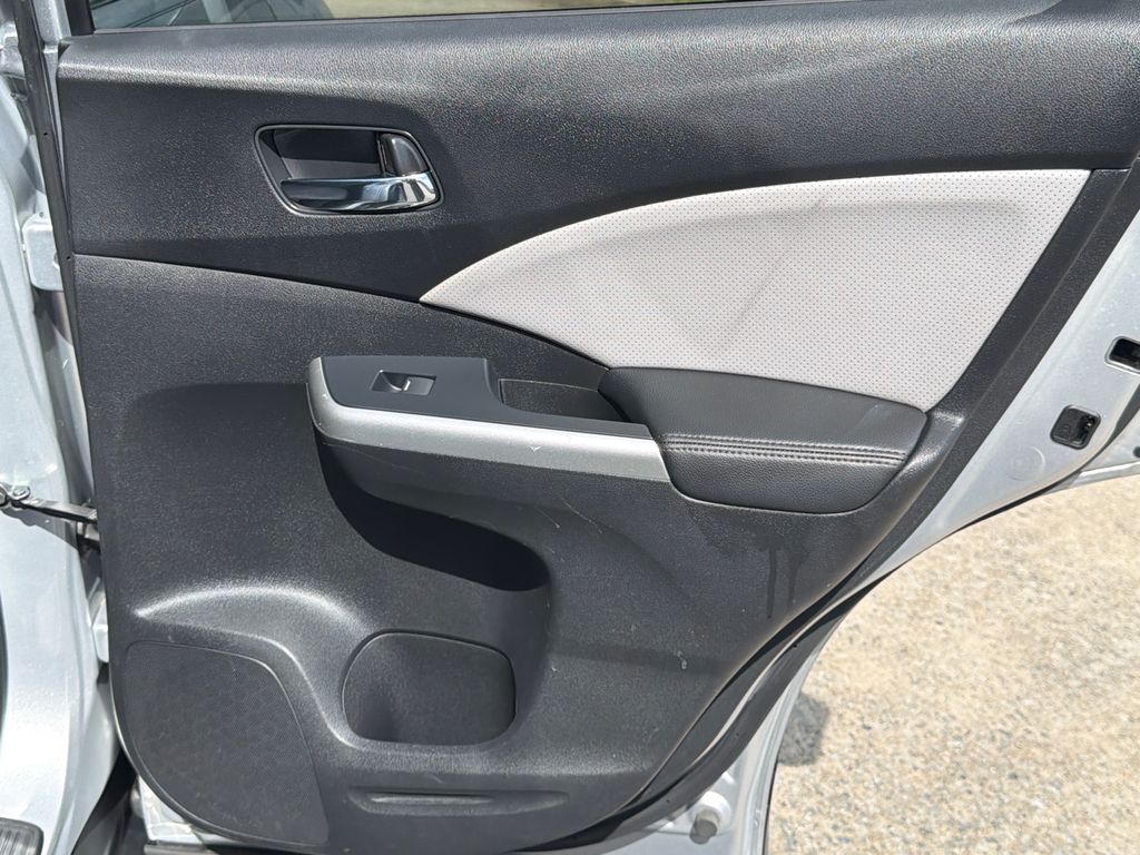 Thumbnail: 2015 Honda CR-V - 23