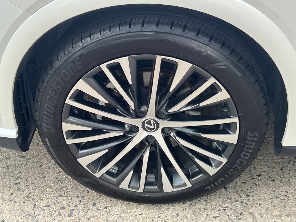 Thumbnail: 2024 Lexus RX - 7