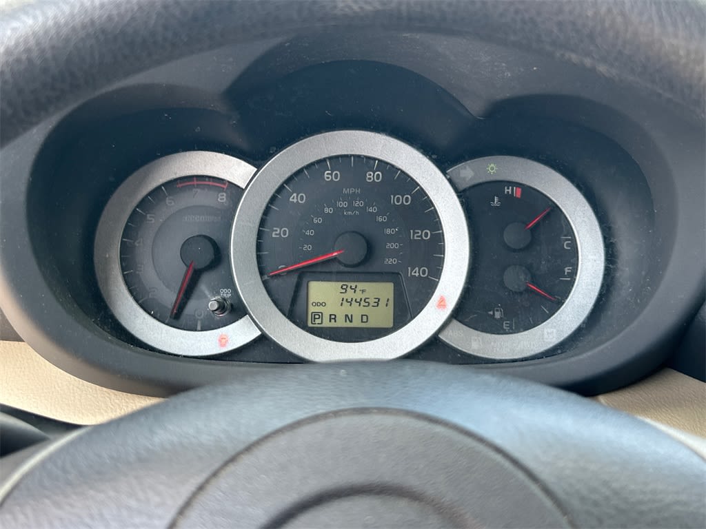Thumbnail: 2010 Toyota RAV4 - 15
