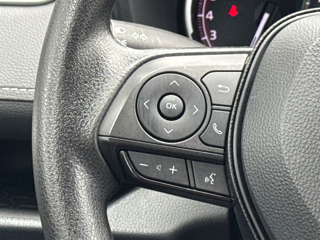 Thumbnail: 2023 Toyota RAV4 - 26