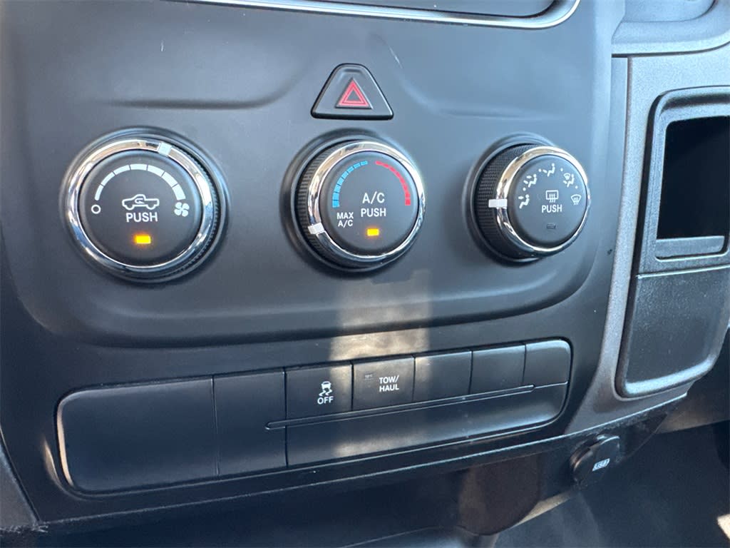 Thumbnail: 2020 RAM 1500 - 25