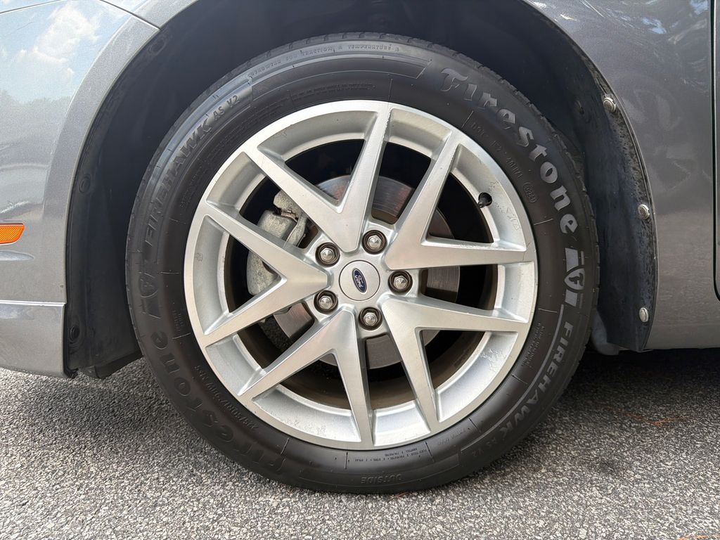 Thumbnail: 2012 Ford Fusion - 3
