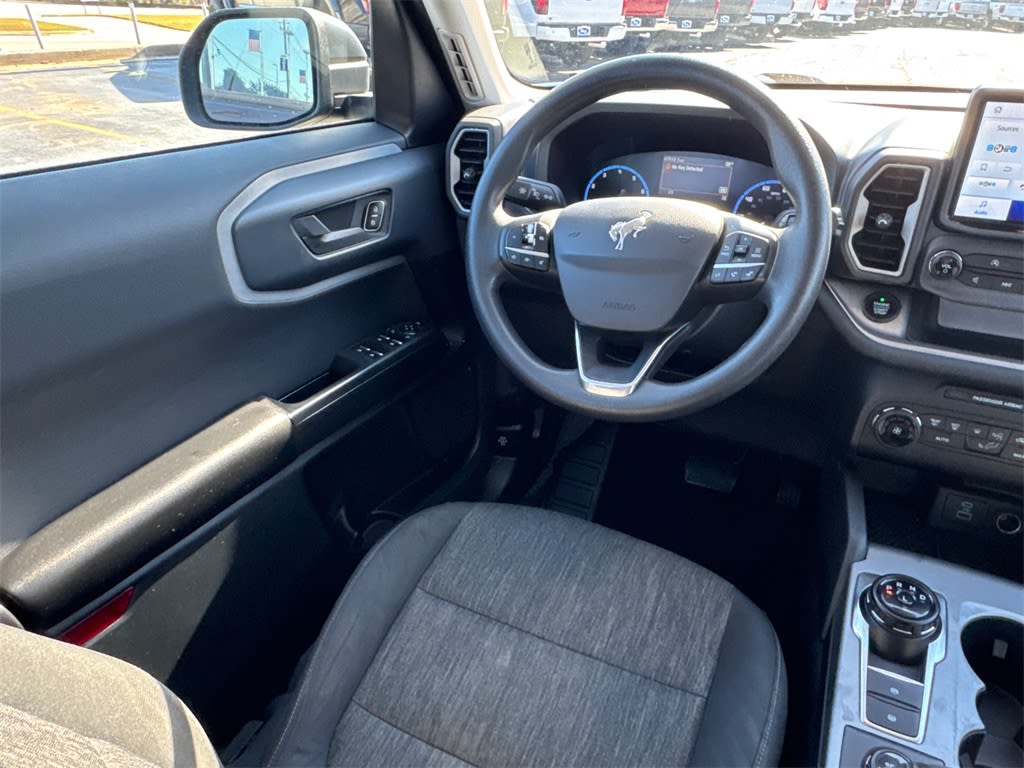 Thumbnail: 2021 Ford Bronco Sport - 7