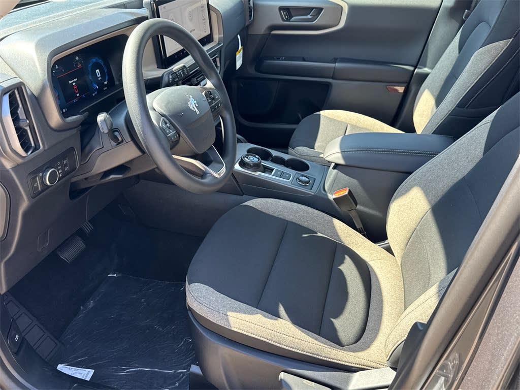 Thumbnail: 2025 Ford Bronco Sport - 8