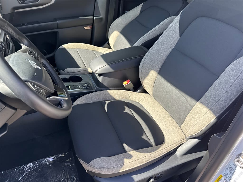 Thumbnail: 2025 Ford Bronco Sport - 9