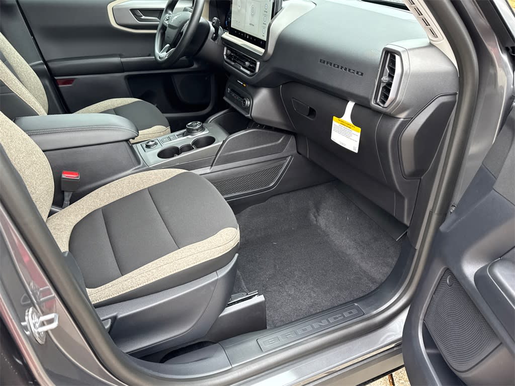 Thumbnail: 2025 Ford Bronco Sport - 23
