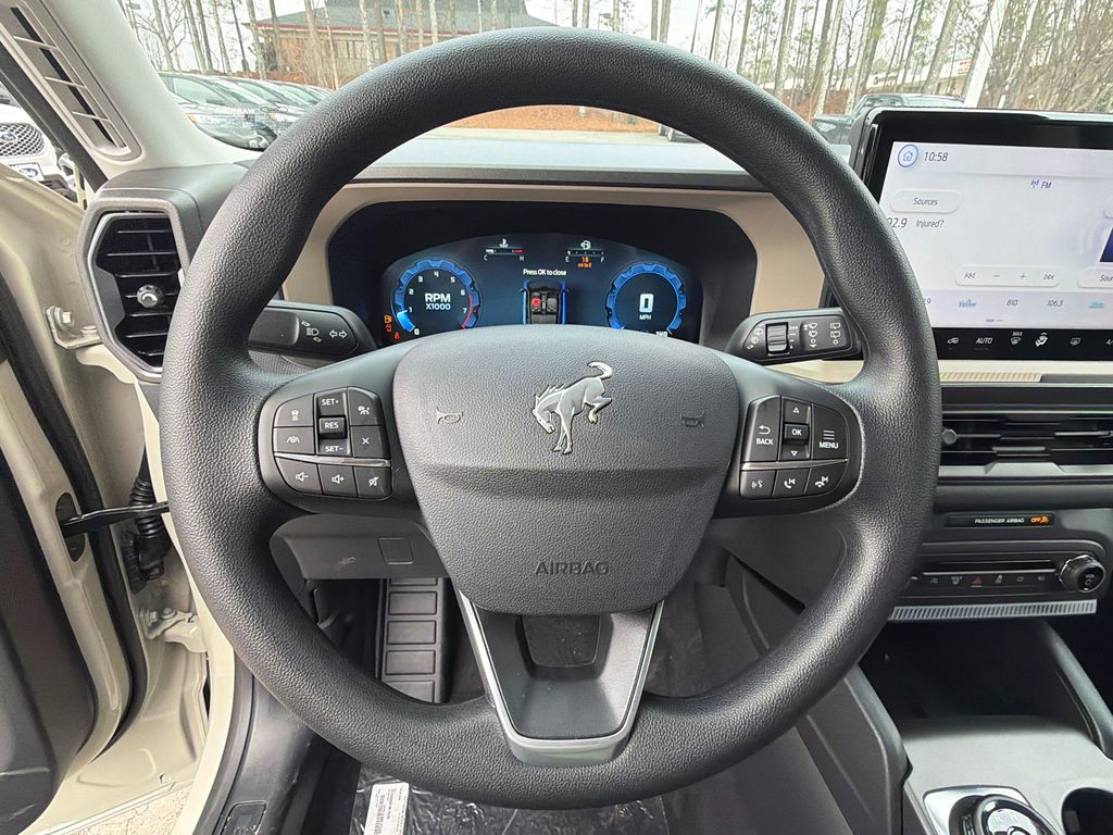 Thumbnail: 2025 Ford Bronco Sport - 25