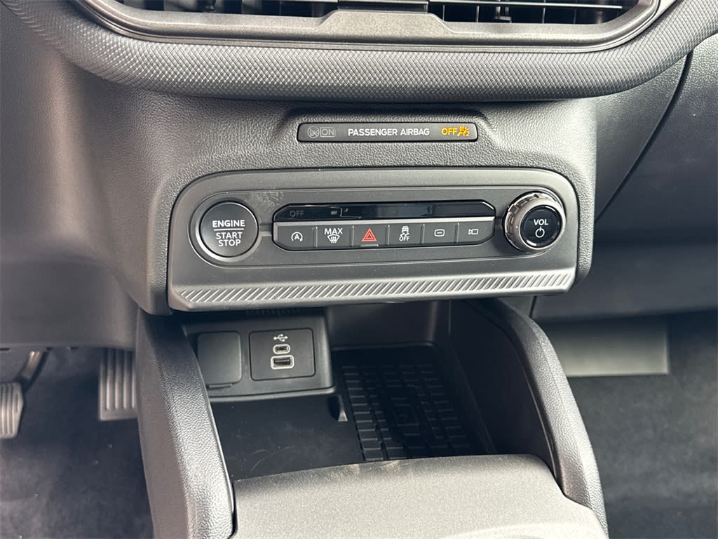 Thumbnail: 2025 Ford Bronco Sport - 30