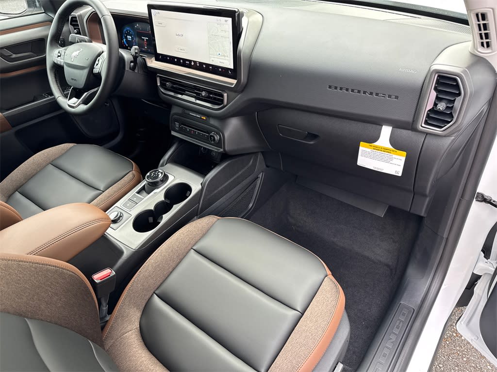 Thumbnail: 2025 Ford Bronco Sport - 2