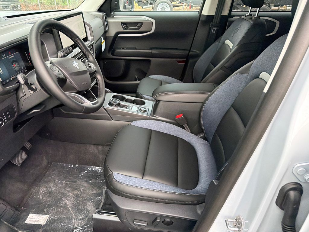 Thumbnail: 2026 Ford Bronco Sport - 8