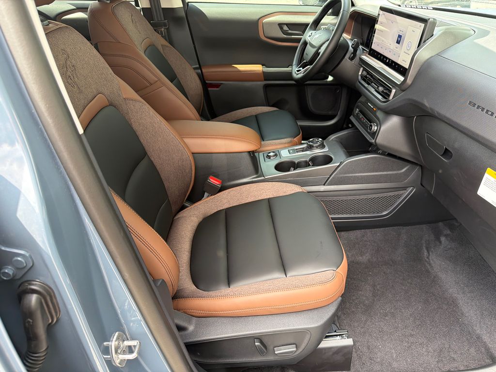 Thumbnail: 2026 Ford Bronco Sport - 10