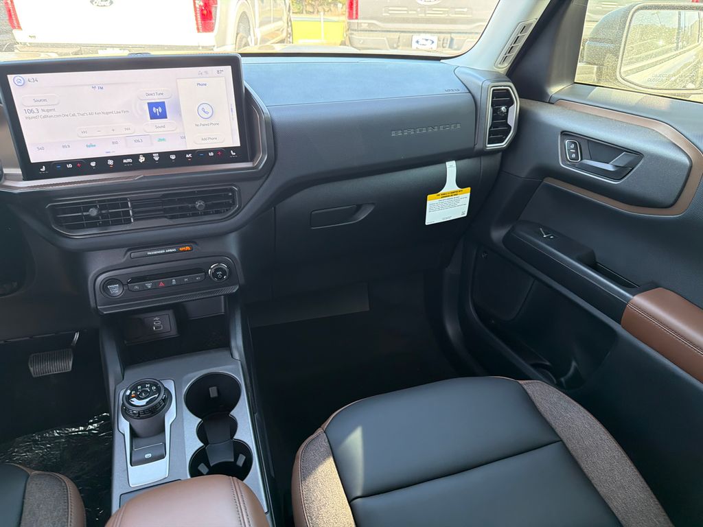 Thumbnail: 2026 Ford Bronco Sport - 11